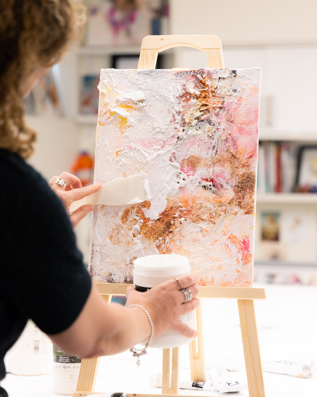 L’équilibre en abstraction pour une oeuvre harmonieuse